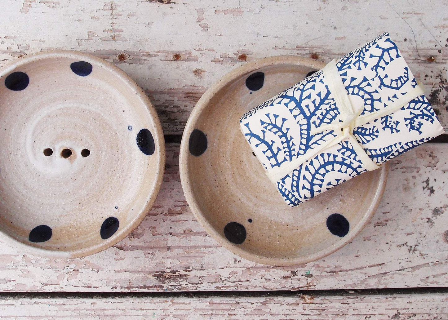 SabineSchmidtPottery Self-Draining Soap Dish in White/Blue, Ceramic Bathroom Accessories Devon Ceramics