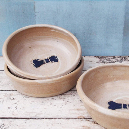 SabineSchmidtPottery Medium-Sized Ceramic Dog Bowl in White/Blue, Rustic Dog Bowl Devon Ceramics