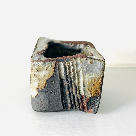 SabineSchmidtPottery Small Clay Art Object 02 – Kurinuki Devon Ceramics