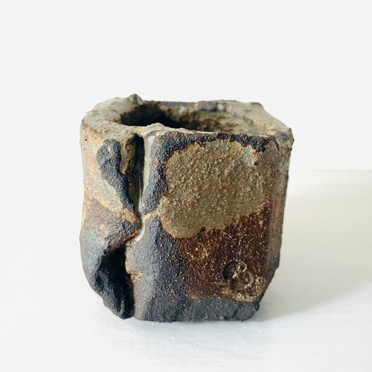 SabineSchmidtPottery Small Clay Art Object 04 – Kurinuki Devon Ceramics