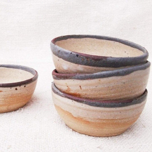 SabineSchmidtPottery Set of 2 Extra Small Rustic Bowls in Grey/Brown With Dark Rim Devon Ceramics